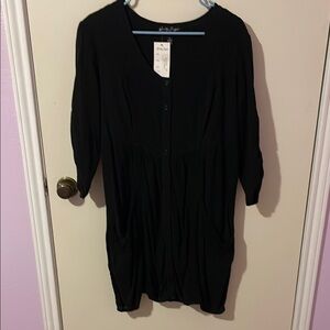 Elegant Black Midi Dress